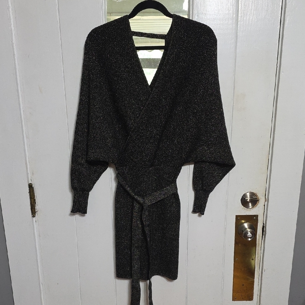 NWT‎ Gianni Bini Sweater Dress Black Metallic Gold Threads Belt Wrap Style Sz XS